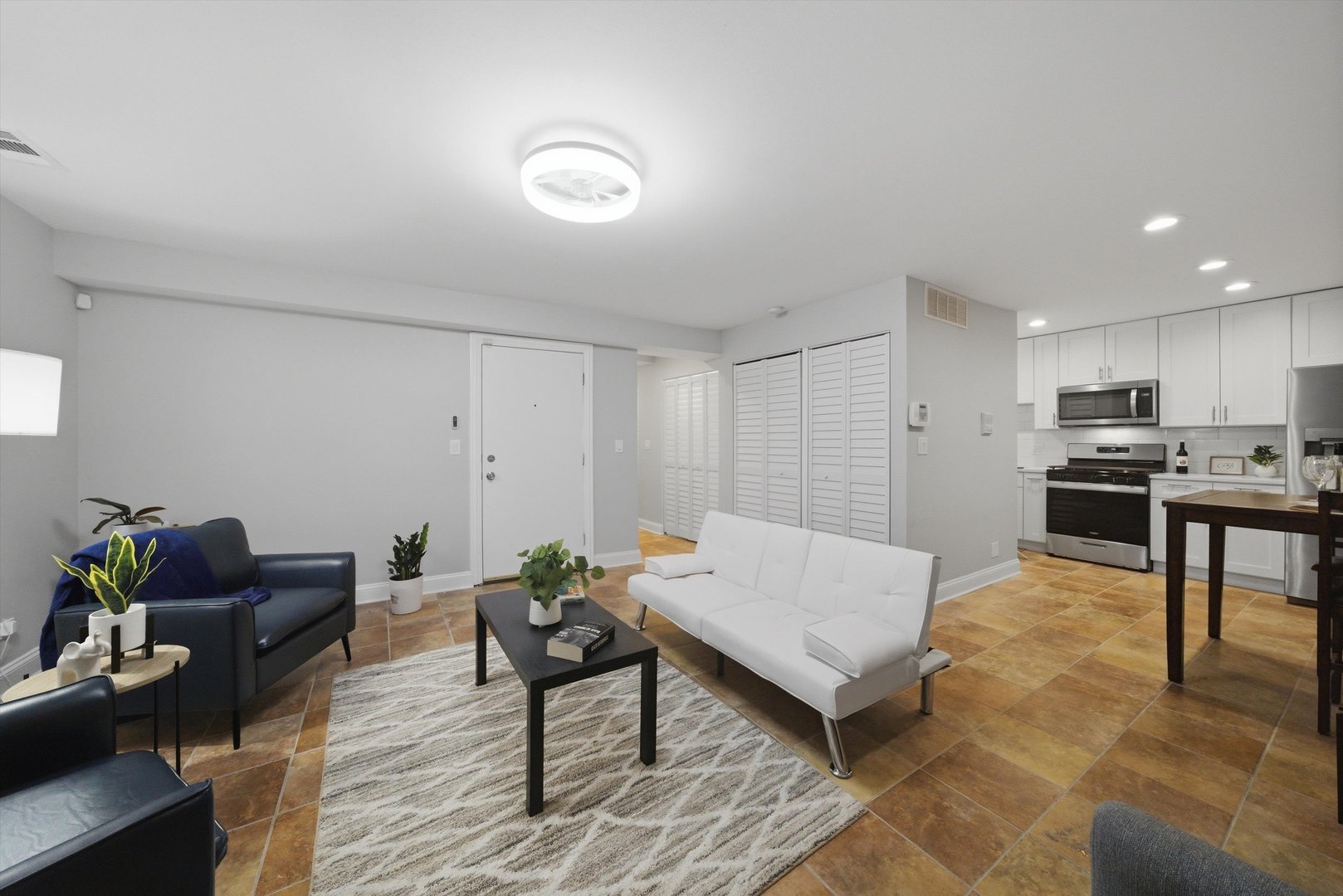 6331 South Kimbark Avenue Chicago IL 60637