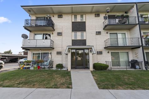 7102 West 107th Street Worth IL 60482
