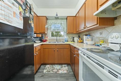 7102 West 107th Street Worth IL 60482