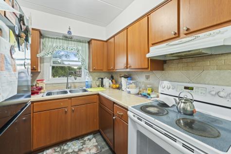 7102 West 107th Street Worth IL 60482