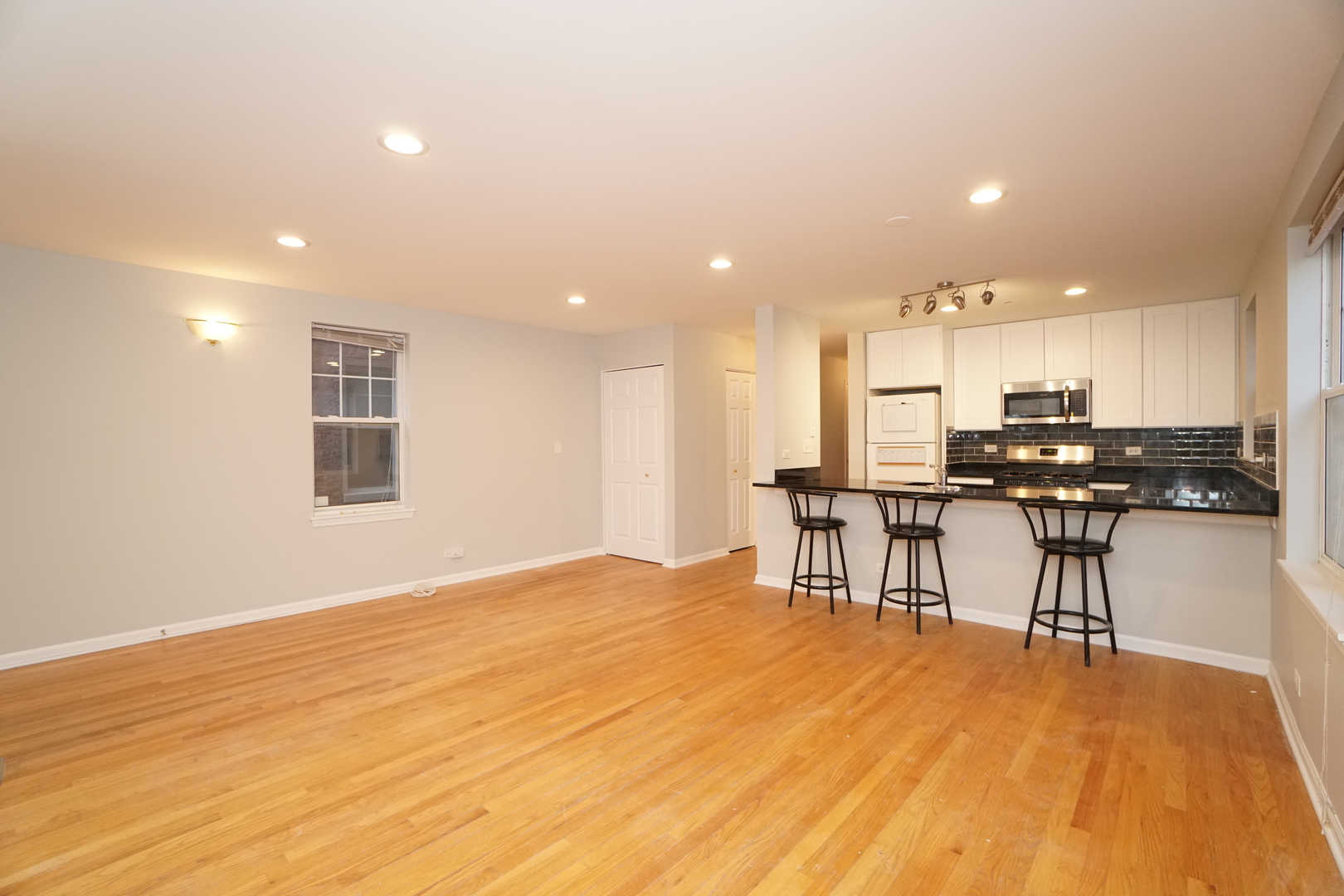 1103 North Crosby Street Chicago IL 60610