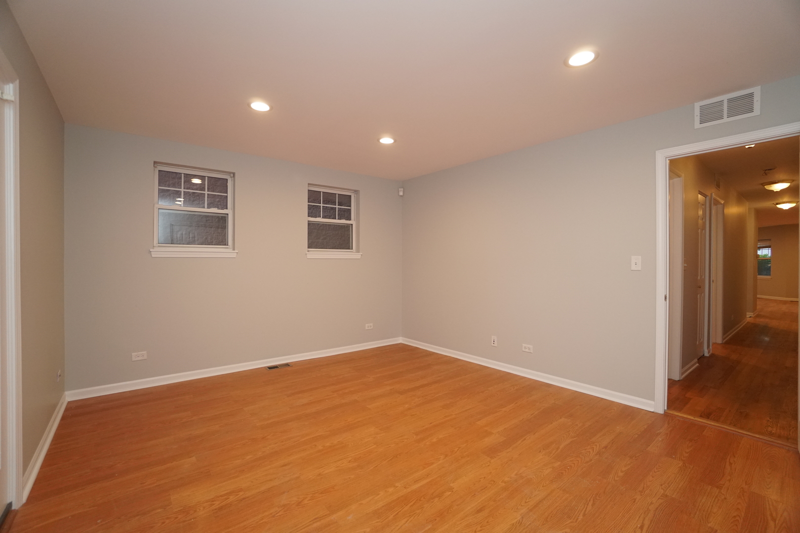 1103 North Crosby Street Chicago IL 60610
