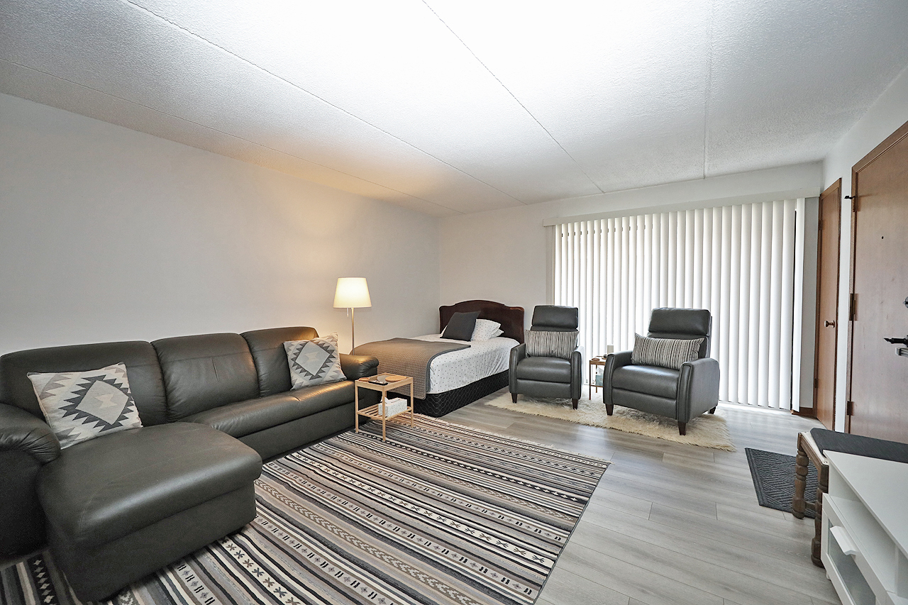 4946 Douglas Road Downers Grove IL 60515