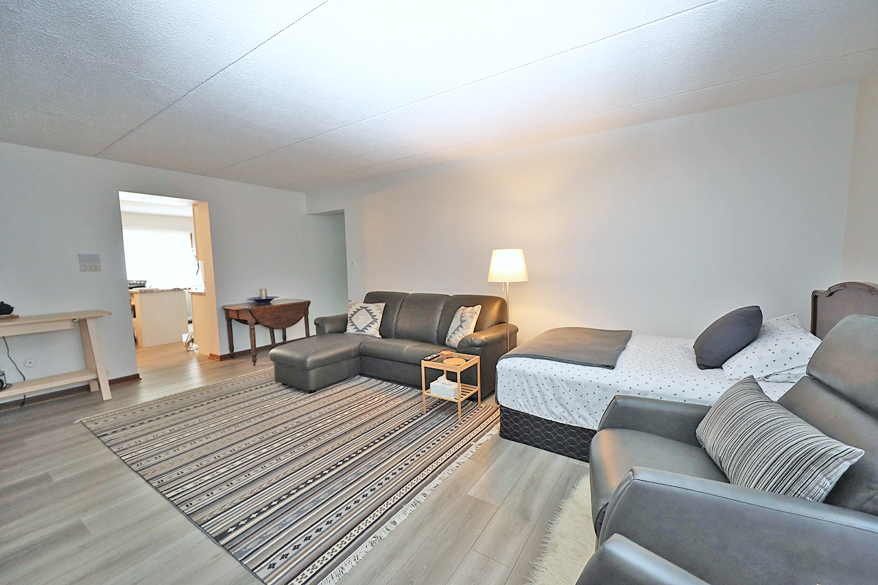 4946 Douglas Road Downers Grove IL 60515