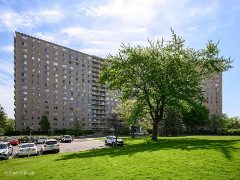 7061 North Kedzie Avenue Chicago IL 60645
