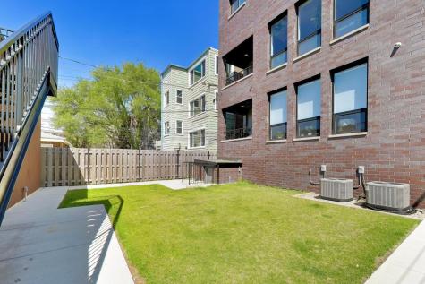 2437 West Foster Avenue Chicago IL 60625