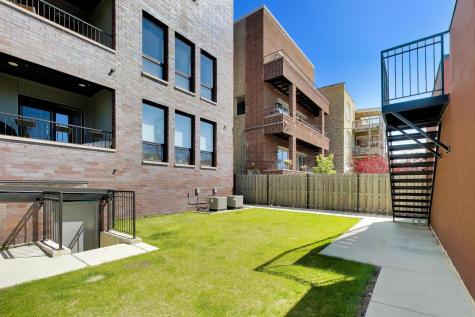 2437 West Foster Avenue Chicago IL 60625