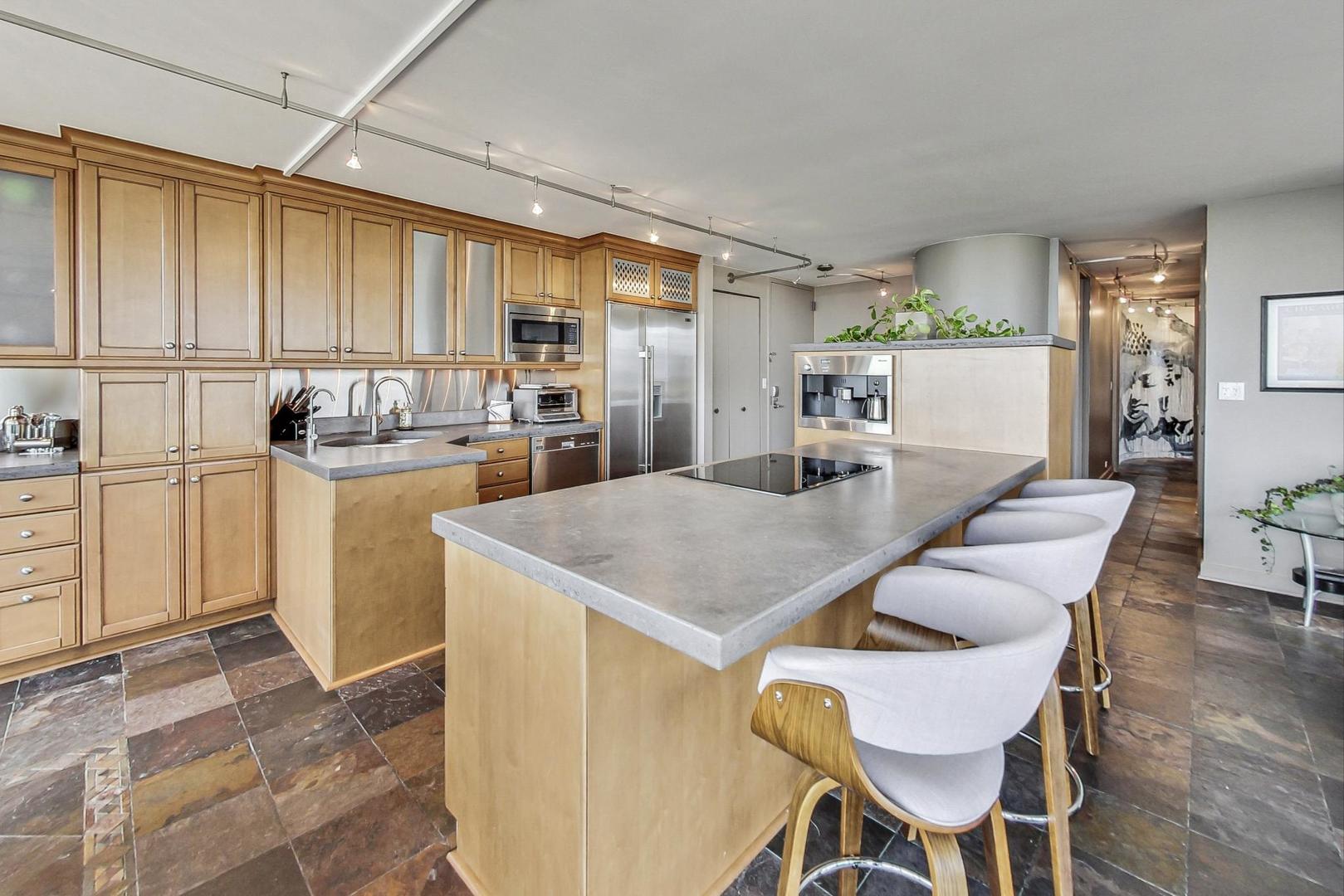 505 North Lake Shore Drive Chicago IL 60611
