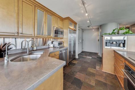 505 North Lake Shore Drive Chicago IL 60611