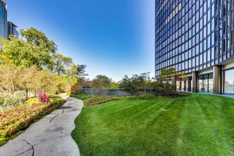 505 North Lake Shore Drive Chicago IL 60611