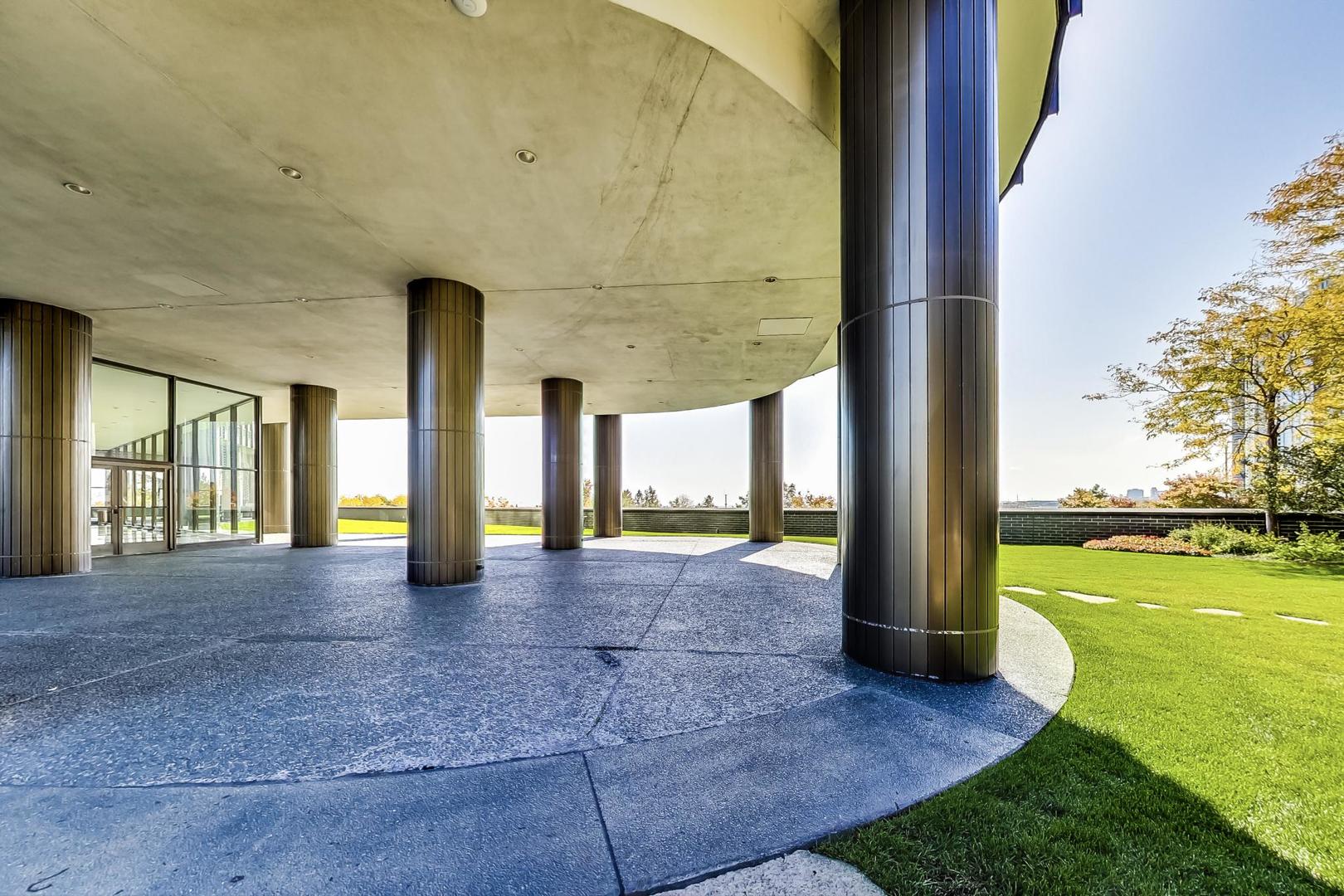 505 North Lake Shore Drive Chicago IL 60611
