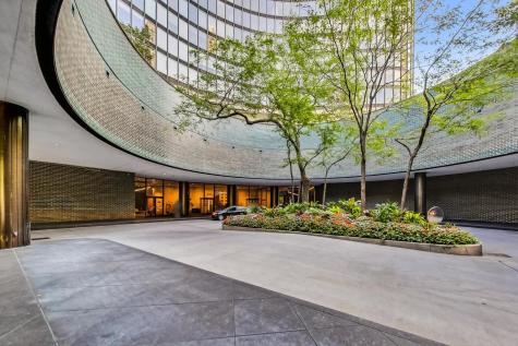 505 North Lake Shore Drive Chicago IL 60611