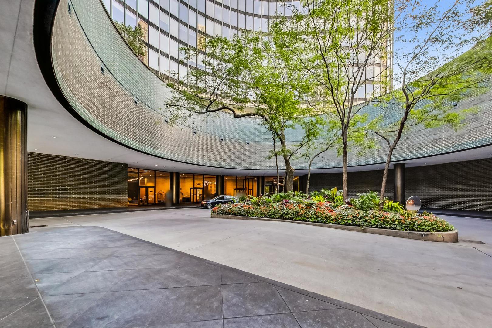 505 North Lake Shore Drive Chicago IL 60611