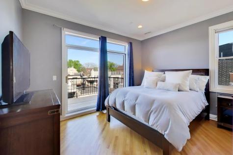 2022 North Wood Street Chicago IL 60614