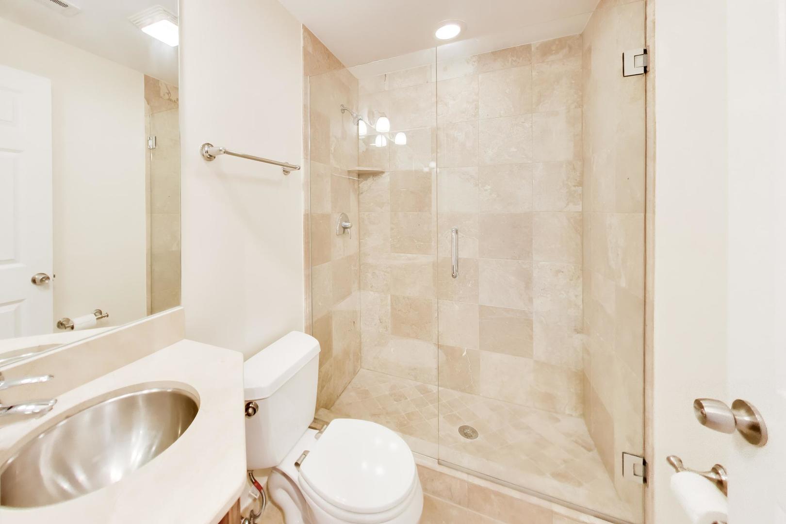 2022 North Wood Street Chicago IL 60614