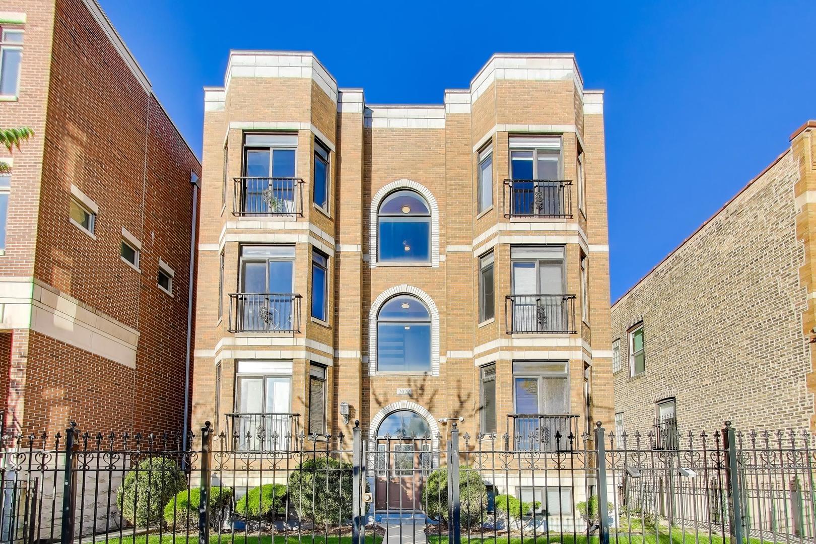 2022 North Wood Street Chicago IL 60614