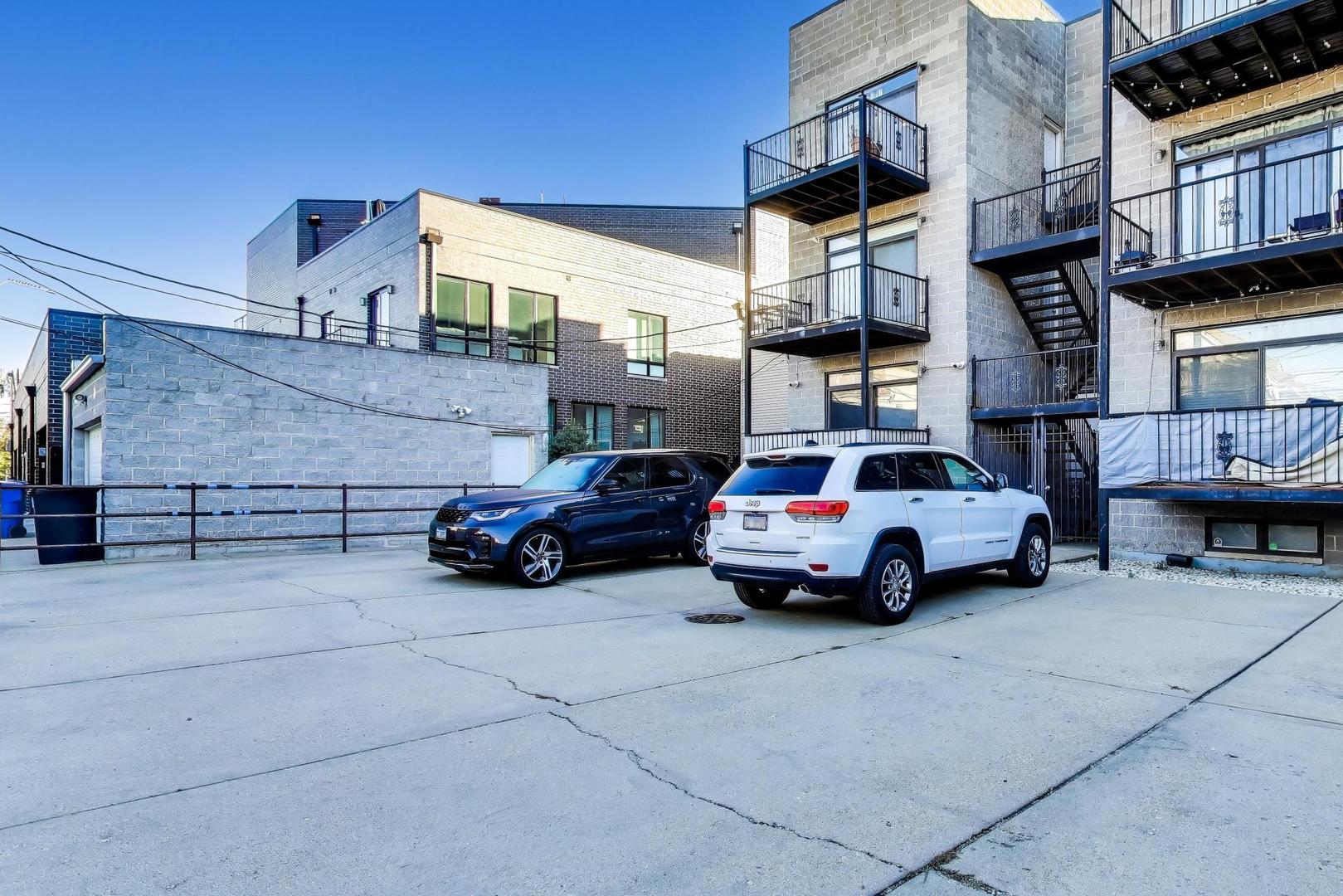 2022 North Wood Street Chicago IL 60614