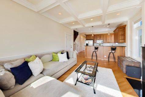 2022 North Wood Street Chicago IL 60614