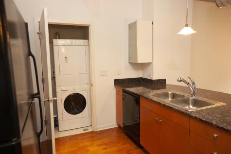 807 Davis Street Evanston IL 60201