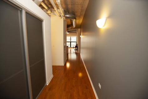 807 Davis Street Evanston IL 60201