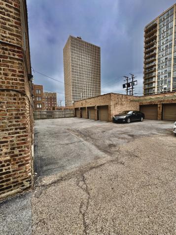6735 South Oglesby Avenue Chicago IL 60649