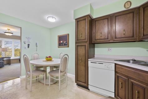 250 Lake Boulevard Buffalo Grove IL 60089
