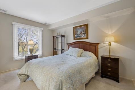 250 Lake Boulevard Buffalo Grove IL 60089