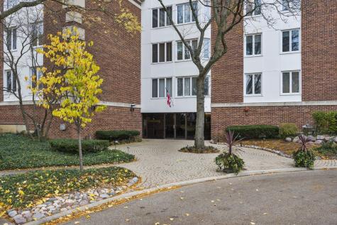 250 Lake Boulevard Buffalo Grove IL 60089