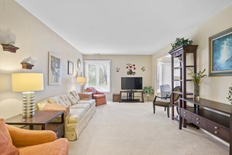 250 Lake Boulevard Buffalo Grove IL 60089