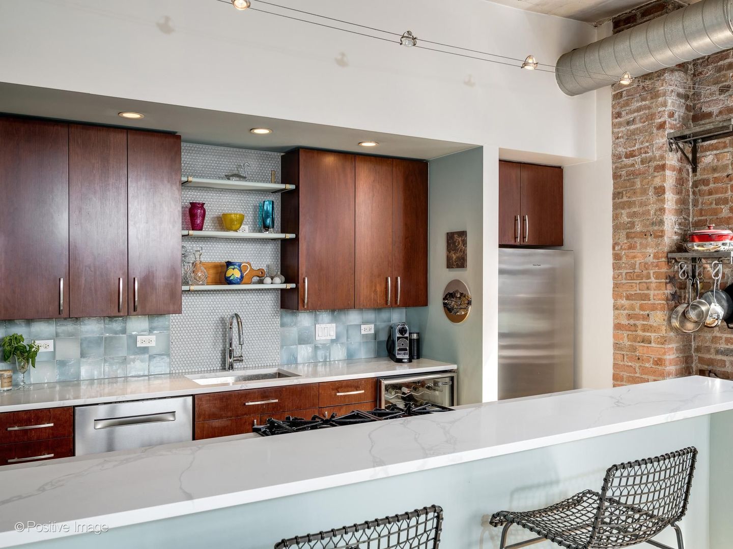 1910 South Indiana Avenue Chicago IL 60616