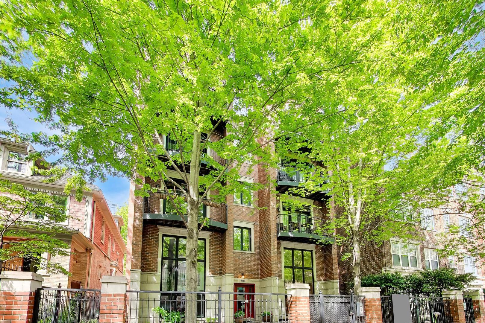 5526 North Winthrop Avenue Chicago IL 60640