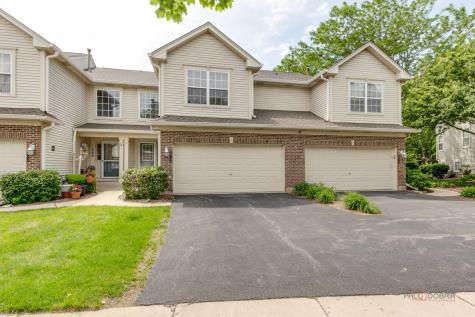 386 Gladstone Lane Elgin IL 60120