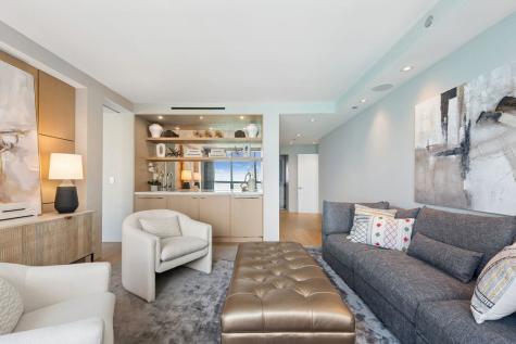 180 East Pearson Street Chicago IL 60611