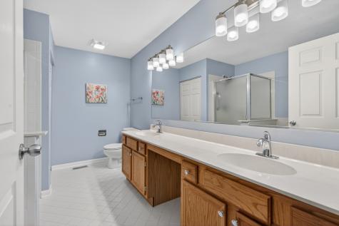 782 Old Checker Road Buffalo Grove IL 60089