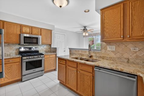 782 Old Checker Road Buffalo Grove IL 60089