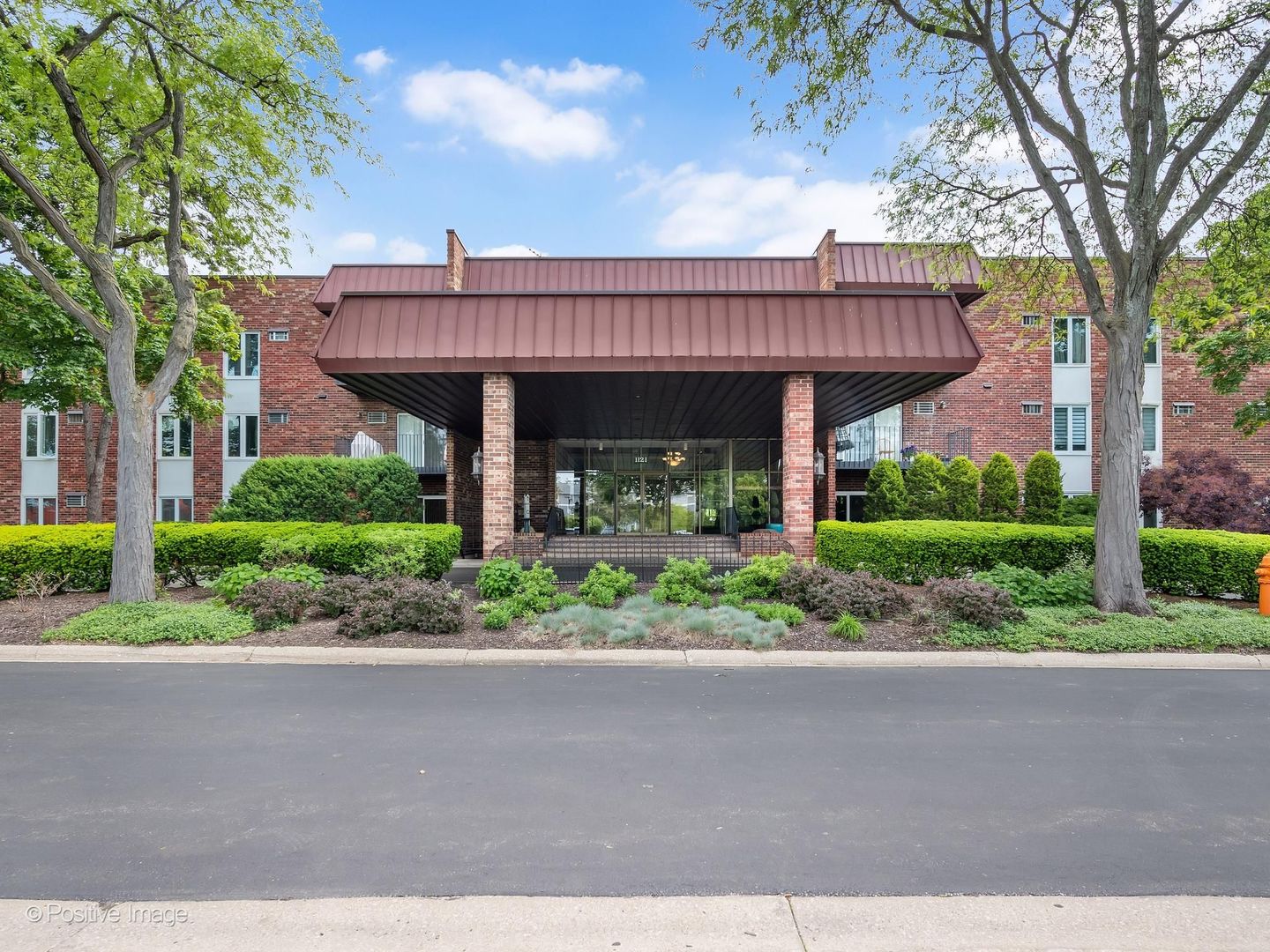 1121 West Ogden Avenue Naperville IL 60563