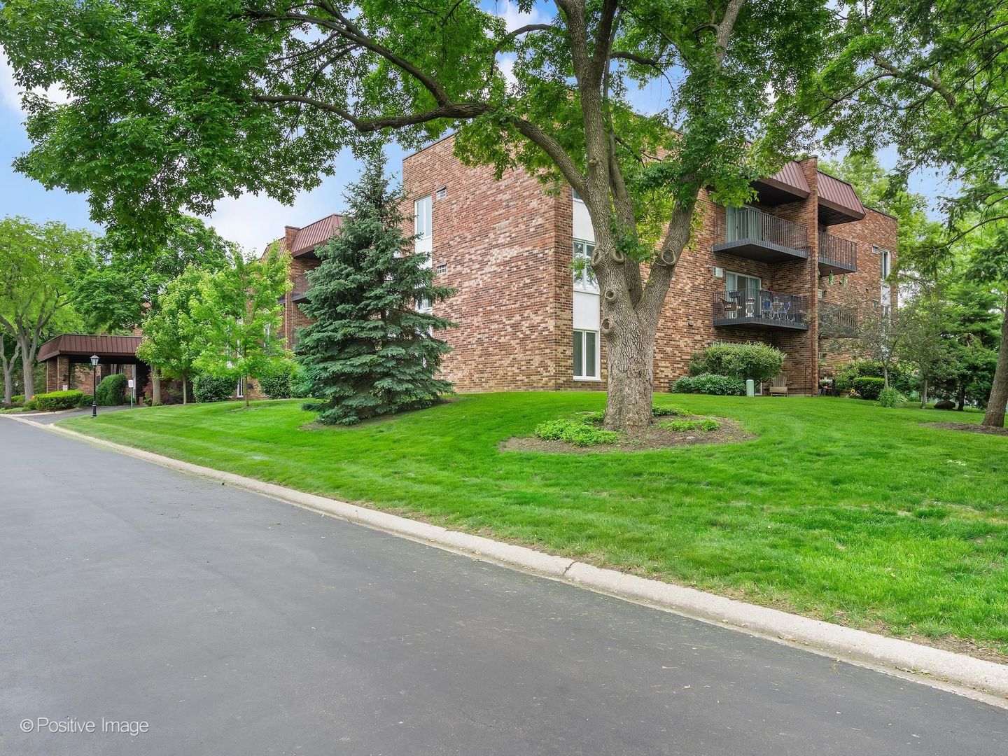 1121 West Ogden Avenue Naperville IL 60563