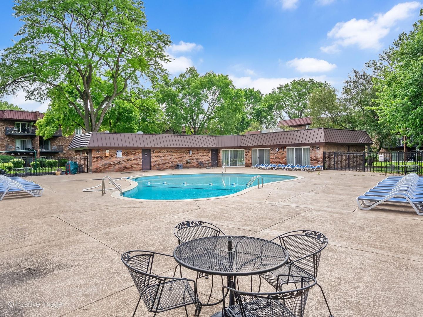 1121 West Ogden Avenue Naperville IL 60563