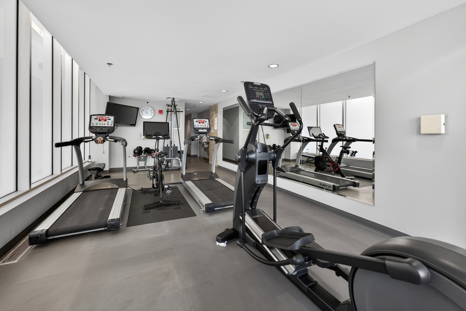 550 North St Clair Street Chicago IL 60611