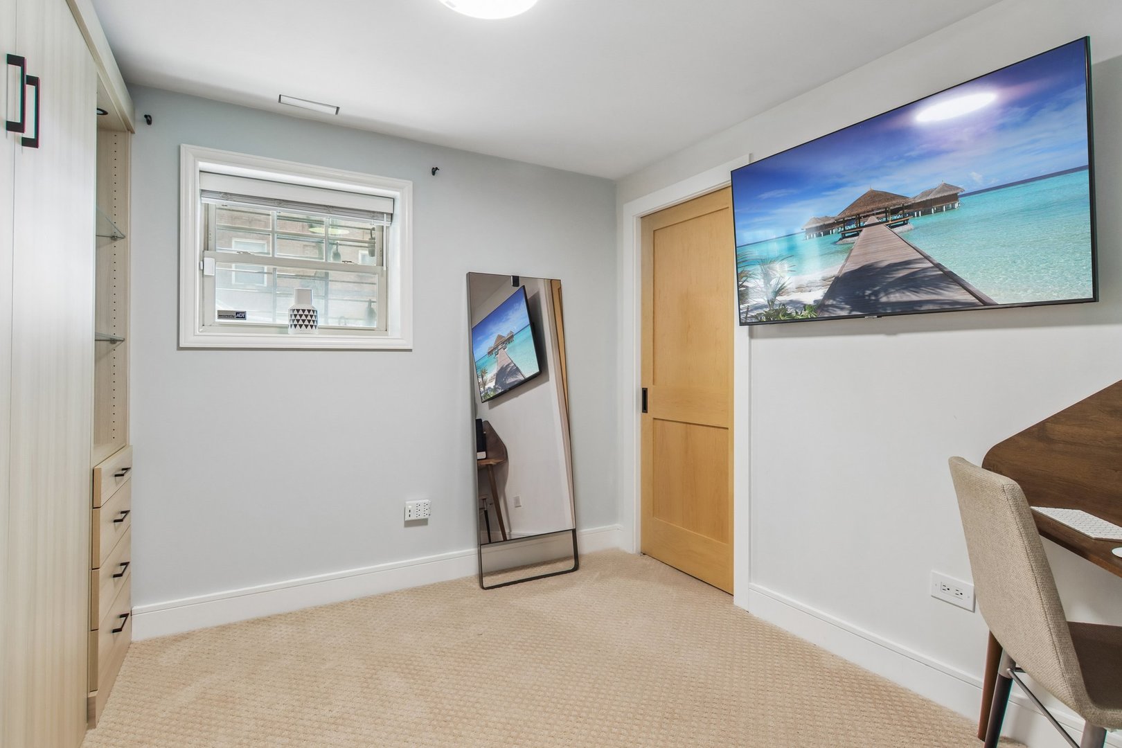 2656 West Gunnison Street Chicago IL 60625