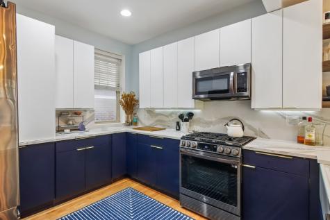 2656 West Gunnison Street Chicago IL 60625