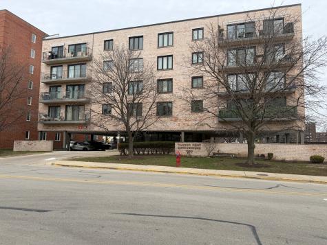 1660 East Thacker Street Des Plaines IL 60016