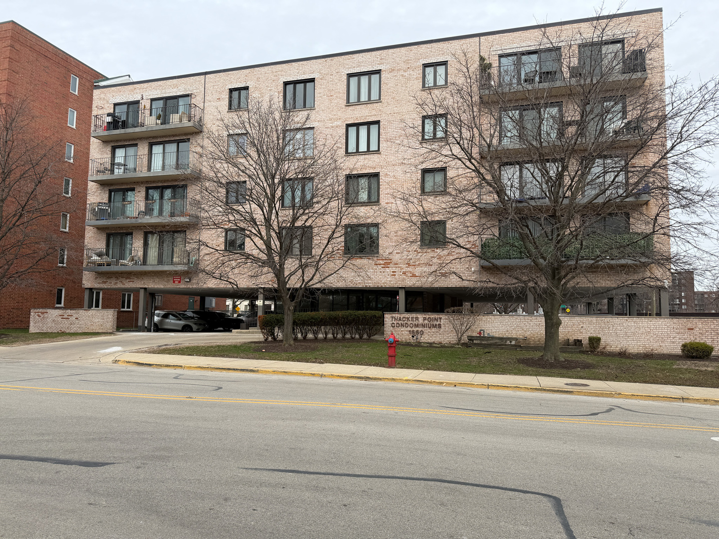 1660 East Thacker Street Des Plaines IL 60016