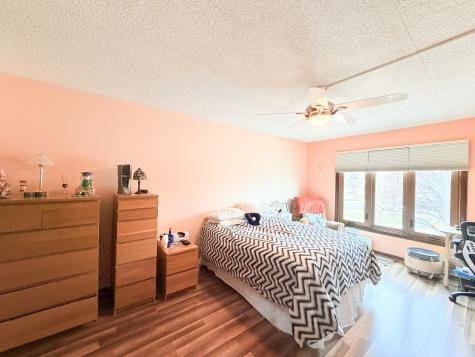 1660 East Thacker Street Des Plaines IL 60016