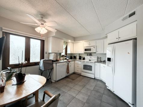 1660 East Thacker Street Des Plaines IL 60016