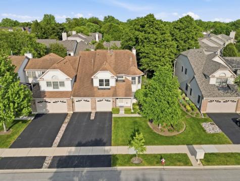 3255 North Daniels Court Arlington Heights IL 60004