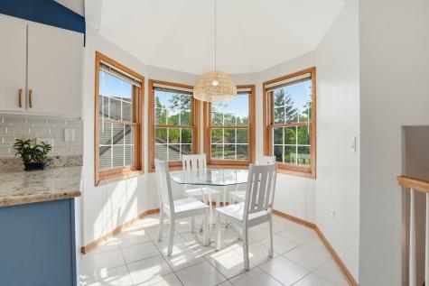3255 North Daniels Court Arlington Heights IL 60004