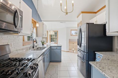 3255 North Daniels Court Arlington Heights IL 60004