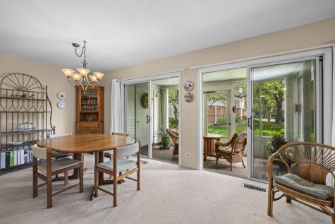 1309 Nutmeg Court Mount Prospect IL 60056
