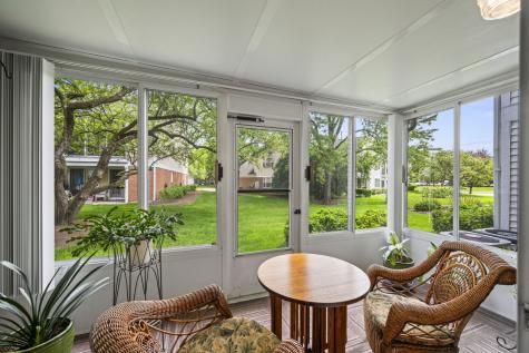 1309 Nutmeg Court Mount Prospect IL 60056